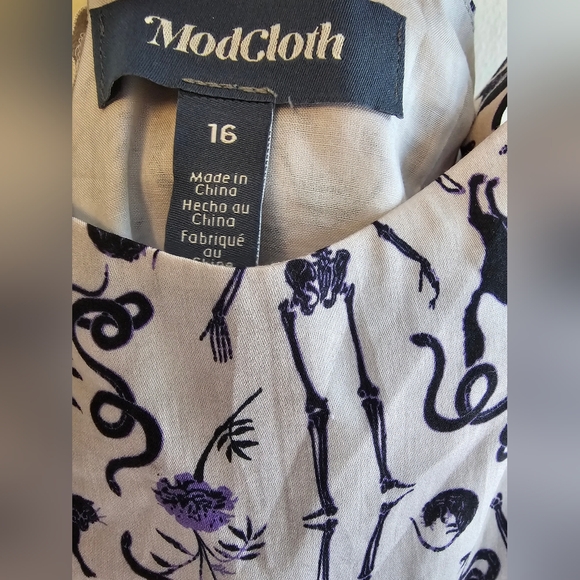 Purple Halloween Print Modcloth Dress Sz 16 NWOT - Picture 6 of 6